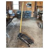 Hydraulic Floor Jack Model 791-6420