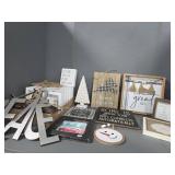 Holiday and Decorative Signs
