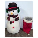 Snowman and Mouse Christmas Decor