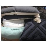 Decorative Throw Pillows