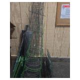 Garden Fencing, Tomato Cages & Plant Stakes