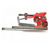Rigid Pipe Threader Dies and Handles Set