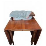 Vintage Drop Leaf Dining Table With Extra Leaves