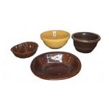4 Glazed Stoneware Mixing Bowls