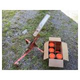 Manual Clay Target Thrower w/ Box Of Clay Pigeons