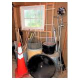Garden Stakes, Pipes, Pots, Screens, Traffic Cone