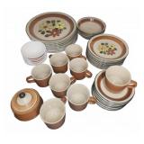 Fashion Manor Daisy Vale Stoneware Set Japan