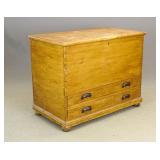 Pine Blanket Chest