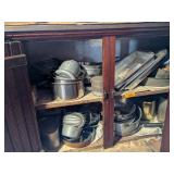 POTS, PANS, BAKING MOLDS, TRAYS