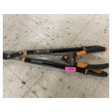 FISKARS GARDEN SHEARS & PRUNER