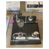 SHOWROOM CHROME BATHROOM HARDWARE SET