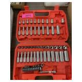 1/4' STANDARD & METRIC SOCKET SET