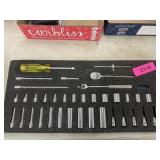 WILLIAMS 1/4' RATCHET SET