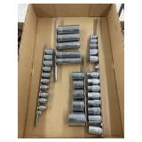 WILLIAMS AND CHALLENGER SOCKET SETS