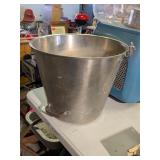 LARGE STAINLESS MILK PAIL