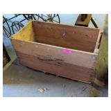 UNEXCELLED MFG COMPANY, CHICHAGO ROLLING CRATE