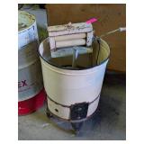 ANTIQUE BARREL WASHING MASHINE