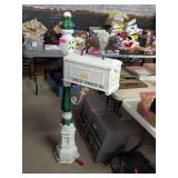 CAST IRON BUFFALO MAILBOX - SPECIAL MEMORIES ZOO