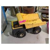 VINTAGE TONKA DUMP TRUCK TOY