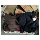 4 CARDIGANS, 3X BRWN COMMAND, 1X SFKM NVY SMAL