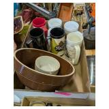 VINTAGE PLASTIC BEER MUGS AND STONEWARE BOWLS