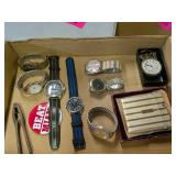 WATCH COLLECTION WITH LIGHTER AND NUTCRACKER