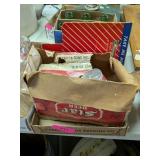 VINTAGE STAR BEER CANS AND GLUEKS STITE BOTTLES