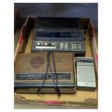 VINTAGE ALARM CLOCKS/RADIOS