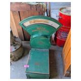 VINTAGE TRINER AUTOMATIC PARCEL POST SCALE