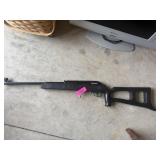 MARKSMAN .177 PELLET RIFLE