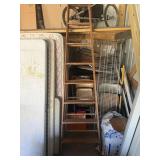 WERNER 8FT WOOD LADDER