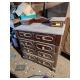 4 DRAWER ANTIQUE DRESSER WITH HANKY DRAWERS