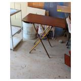 METAL SHELF & FOLDING COFFEE TABLE