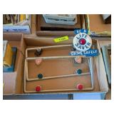 2 VINTAGE LICENSE PLATE FRAMES