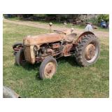 FORD 8N TRACTOR