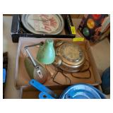 VINTAGE ALARM CLOCK & DESK LAMP