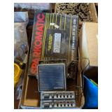 VINTAGE RADIOS & SPEAKER