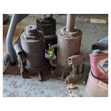 3 BOTTLE JACKS