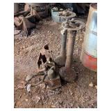 MODEL T TRANSMISSION COVER & AXLE