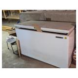 CAPRI 56' CHEST FREEZER