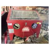 MAC TOOLS SANDBLASTING CABINET ON ROLLING CART
