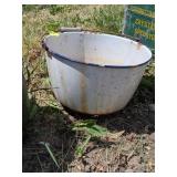 LARGE ENAMELWARE KETTLE