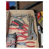 ADJUSTABLE WRENCHES, PLIERS & SNIPS
