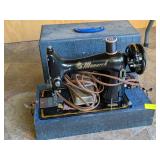 MONARCH SEWING MACHINE