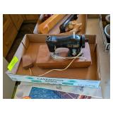 HOLLY HOBBY SEWING MACHINE