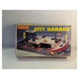 VINTAGE MATCHBOX CITY GARAGE WITH BOX