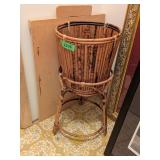 WICKER PLANTER