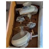 2 - VINTAGE LAMPS