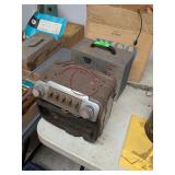 VINTAGE RADIO & SIGNAL GENERATOR