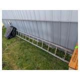 1 PIECE WOODEN EXTENSION LADDER